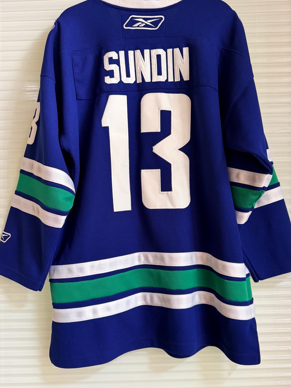 Vintage Reebok Vancouver Canucks Mats Sundin #13 Alternate Stick-in-Rink Jersey